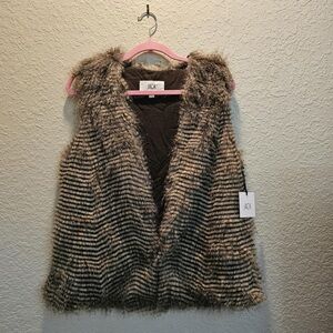 JACK Women's Large Sleeveless Vest Faux Fur Fabulous Jacket‎ Winter Wear